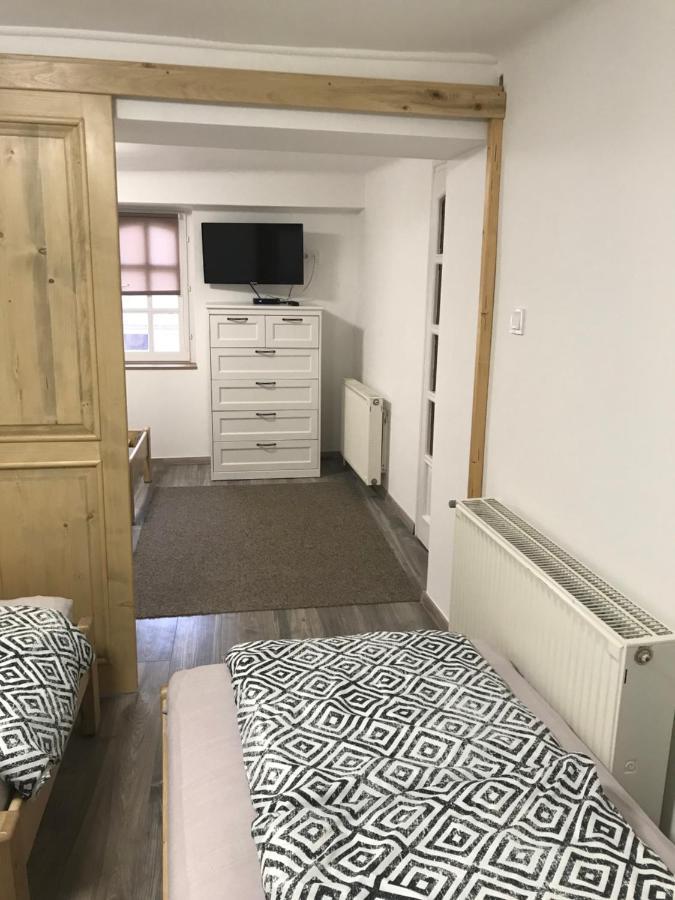 Mora Apartman 2 Кишкунфеледьхаза Экстерьер фото